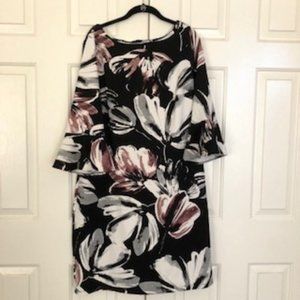 Women's Dress Size 16 A-Line Bell Sleeves